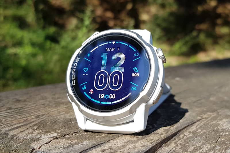 Test COROS APEX 4