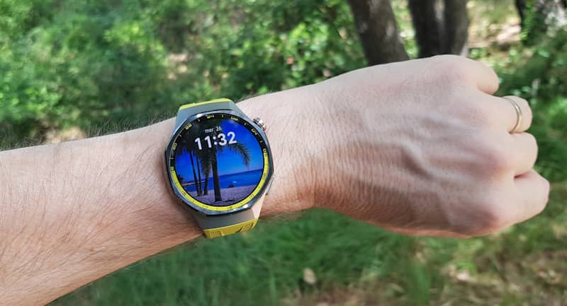 Montre au poignet