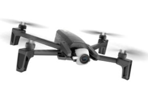 Drone suiveur autopiloté pour le sport 